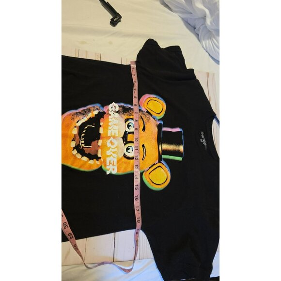 Five Nights at Freddys Tshirt Short Sleeve Fazbear Game Over Mens Medium Gamer - Picture 4 of 5